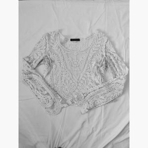 Shear long sleeve crop top with flower embroidery